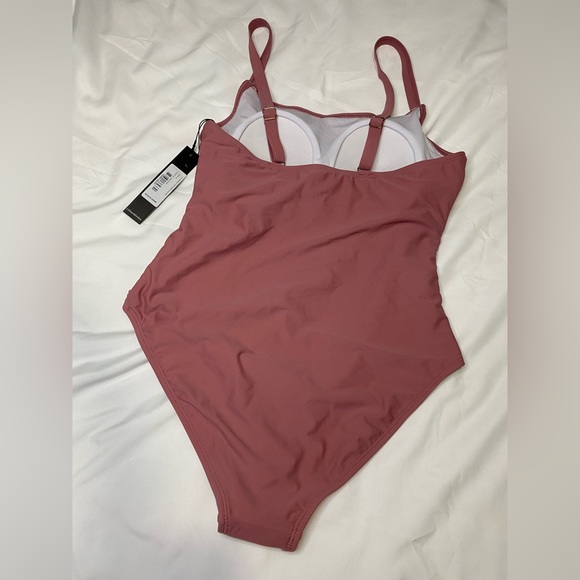 Catherine Malandrina One Piece ruching side swim thank style Size M Mesa Rose - Picture 4 of 5